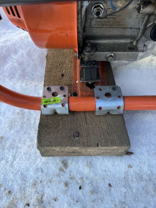 Продам Бензогенератор 3 квт