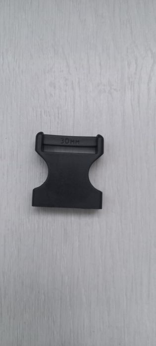 ФАСТЕКС ЧОРНИЙ, 30мм Матеріал якісний пластик