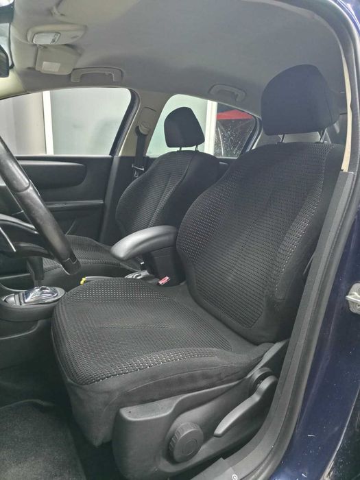 Citroen C4 1.6 HDi VTR Plus Caixa Automática