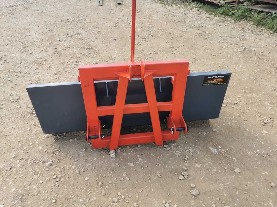Łycha z kiprem na tył ciagnika TUZ -szufla, łyzka pług śniezny