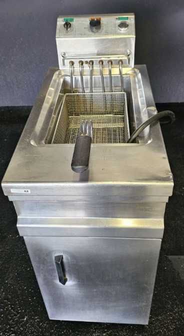 Fritadeiras industriais elétricas e a gás com garantia