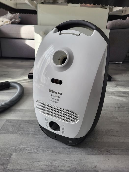 Odkurzacz Miele, bardzo mocny !!GWARANCJA!!
