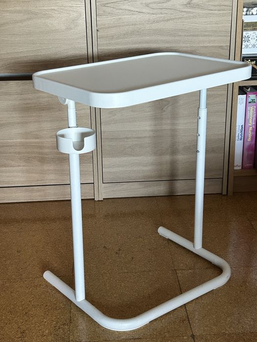 Mesa portatil branca ikea