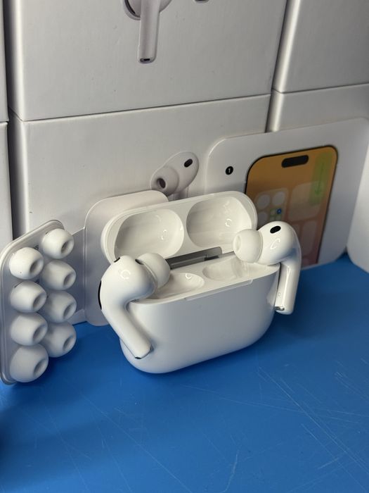 Навушники Apple Airpods Pro 3  з шумоподавленням