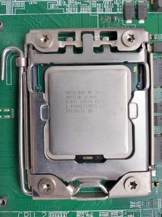 Серверная Материнская плата INTEL S5520HC