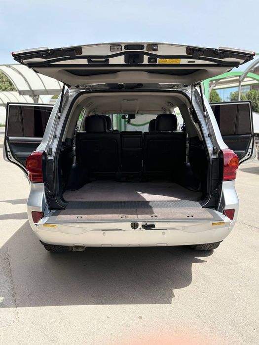 Toyota Land Cruiser 2012 200 (FL)