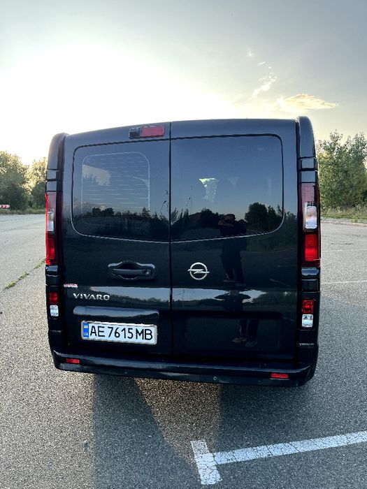 Opel Vivaro пасажир