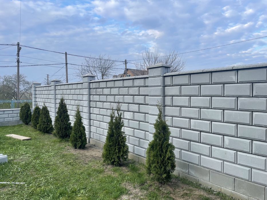 Забори з блоків під ключ• Монтаж парканів • Доступні ціни