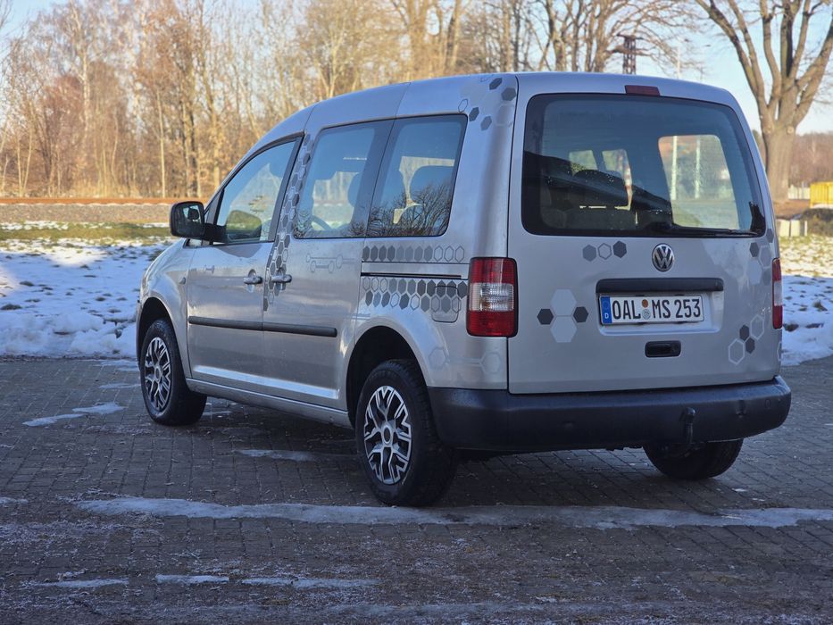 VW Caddy Life 5-os 1.9 TDI , Klima, Hak, Podgrzewane Fotele ! Ks. Serw