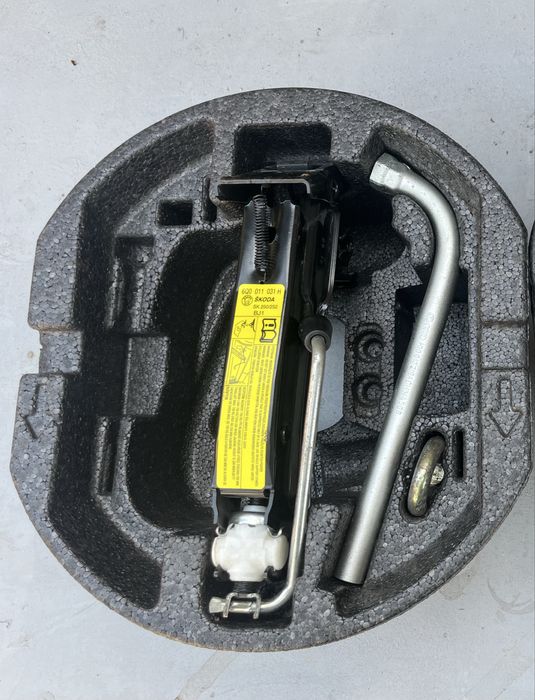 Органайзер набор домкрат/VW/Шкода/Форд/Опель/Рено/Хюндай/Кіа