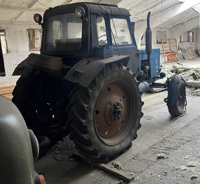 Мтз 80 в робочому стані