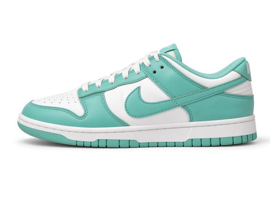 Кроссовки  nike