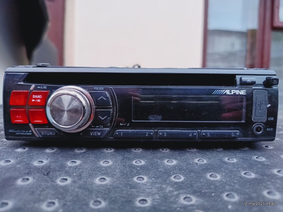 RadioCD iPod USB AUX ALPINE CDE-120R 4x50W MP3 Bass Subw Bluetoot 2RCA