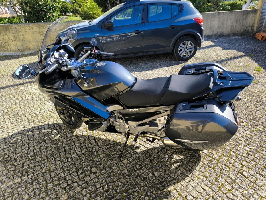 Yamaha FJR 1300 AE RP28