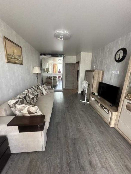 Продам 1 кв в новострое