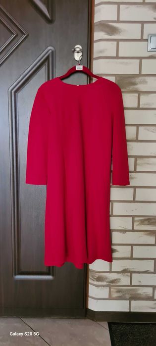 Czerwona sukienka 38 QUIOSQUE luźny fason