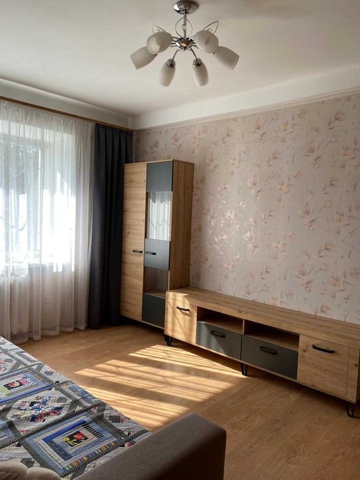 Оренда. 2 кімнатна кв. по вул. Кирилівська, 124. Куренівка. Подільський. Без відсотків.