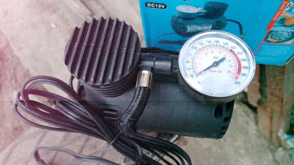 Насос автомобильный