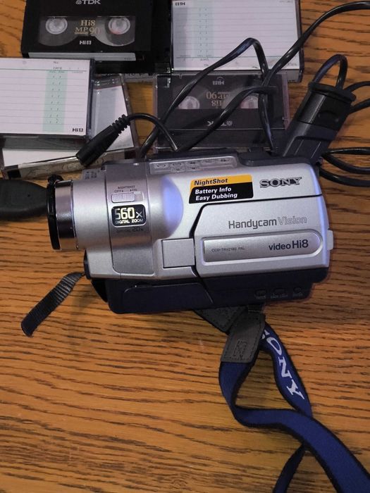 видеокамера камера SONY TRV218E