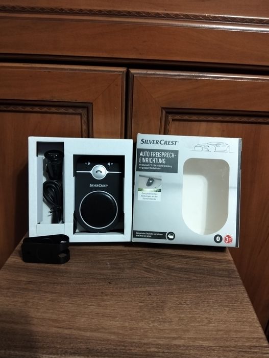 система гучного зв'язку Bluetooth для автомобіля.