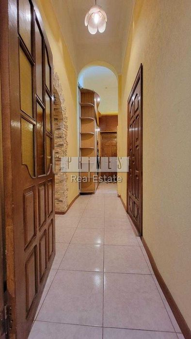 Продаж 2к квартири,	вул. Саксаганського, 89-А, Голосієво