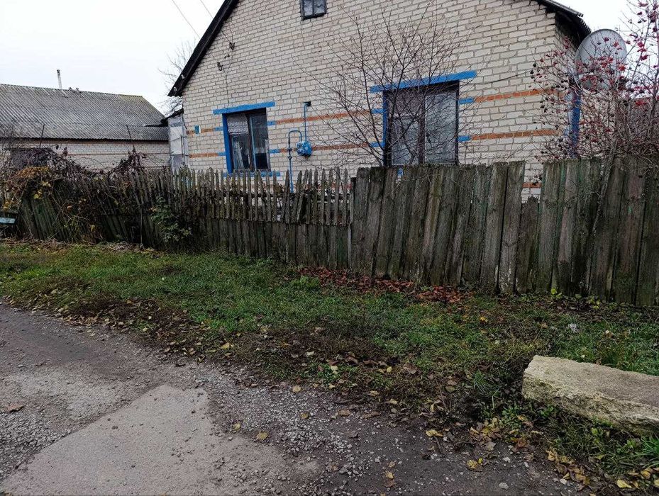 Житловий будинок. с.Серпневе.Валківський район.Харківська область