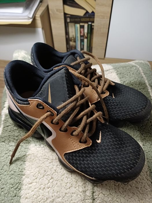 Buty Nike Air Vapormax 35  wkl 22 damskie