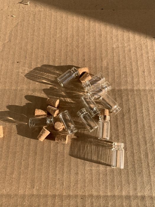 Баночки декоративні по 1-1,5 мл.