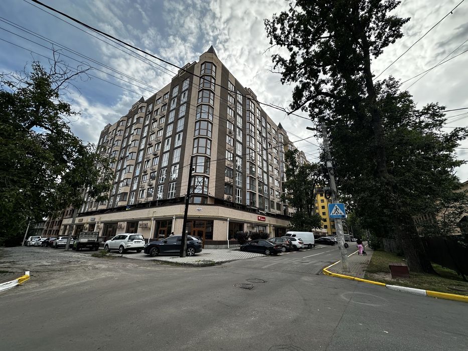 Оренда комерційного приміщення ЖК Мюнхаузен-2 фасад