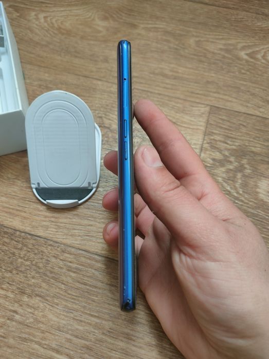 Oppo A9 4/128 NFC!повний комплект
