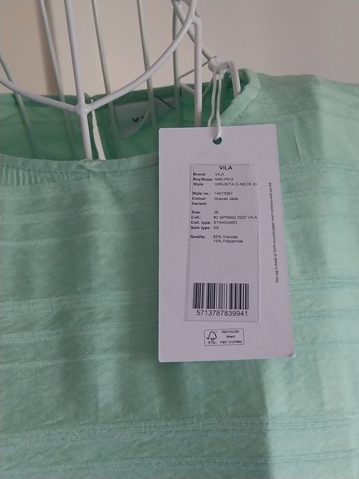 Vestido Vila | Tamanho 38 | corte evasé com mangas curtas