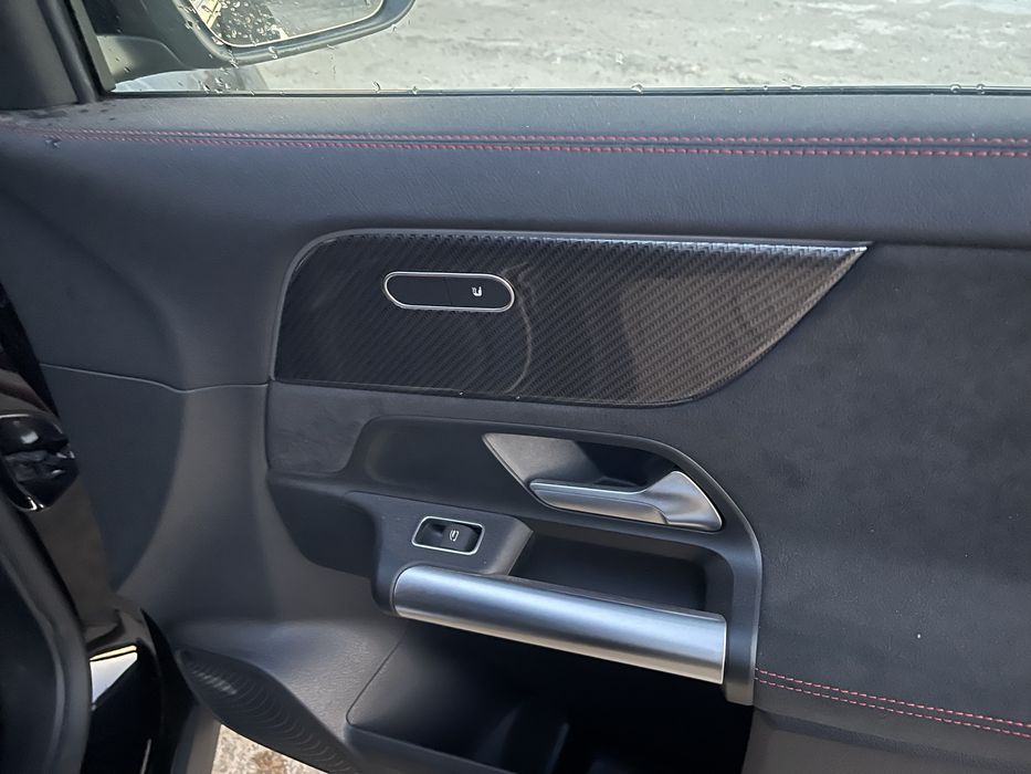 Mercedes Benz Gla180d Amg