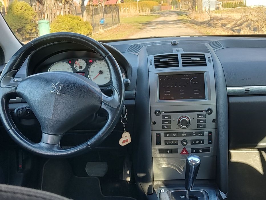 Peugeot 407 3.0 V6 Automat Czarna strzała