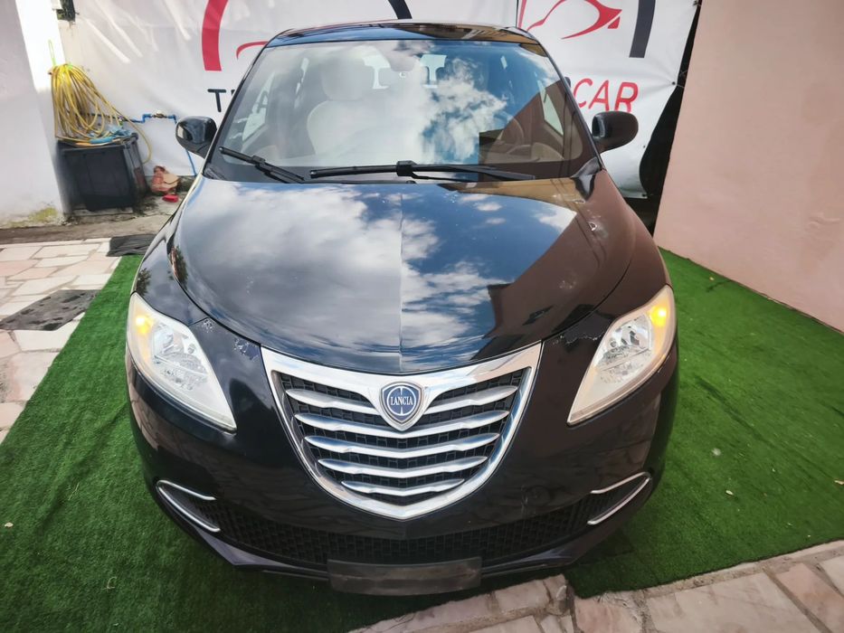 Lancia Ypsilon 1.2 S&S Gold