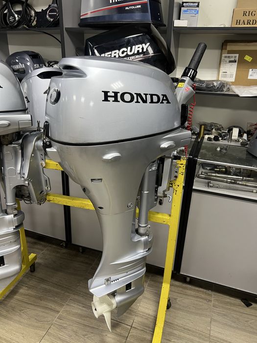 Лодочний мотор Honda BF-20