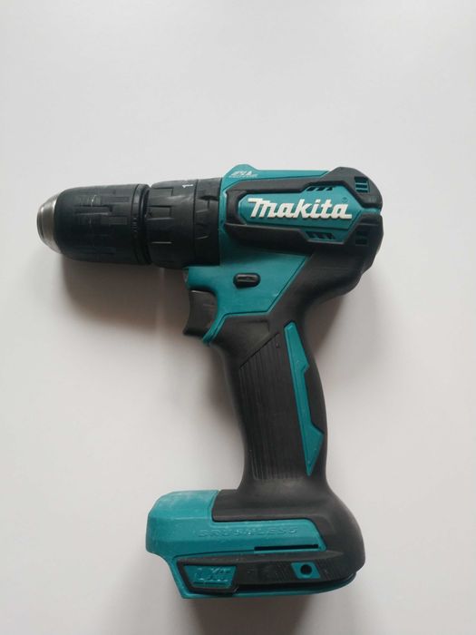 Wkrętarka Makita DHP483 18V