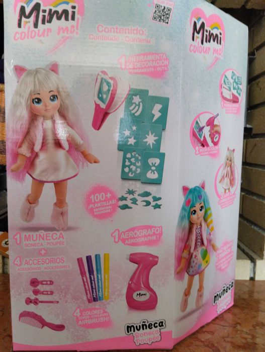 Boneca Mimi coluour me. Nova.