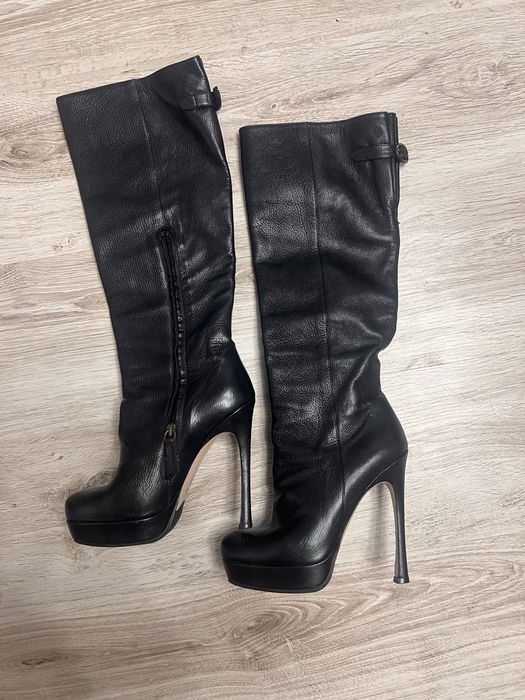 Чоботи високі