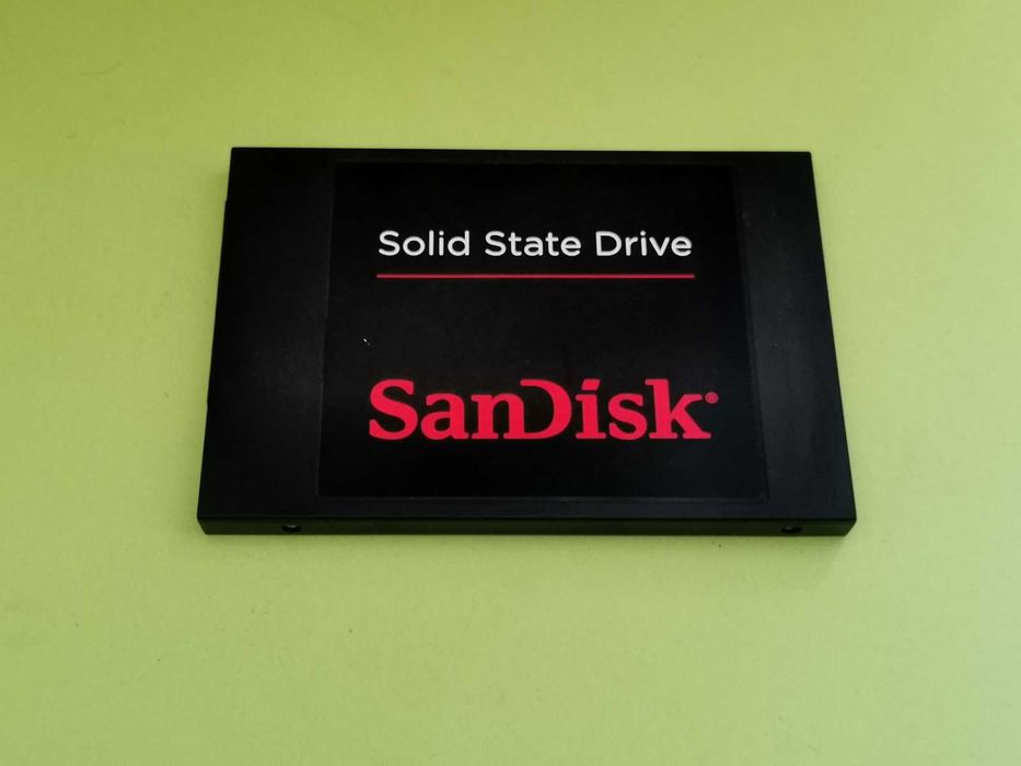 SSD 128GB SanDisk