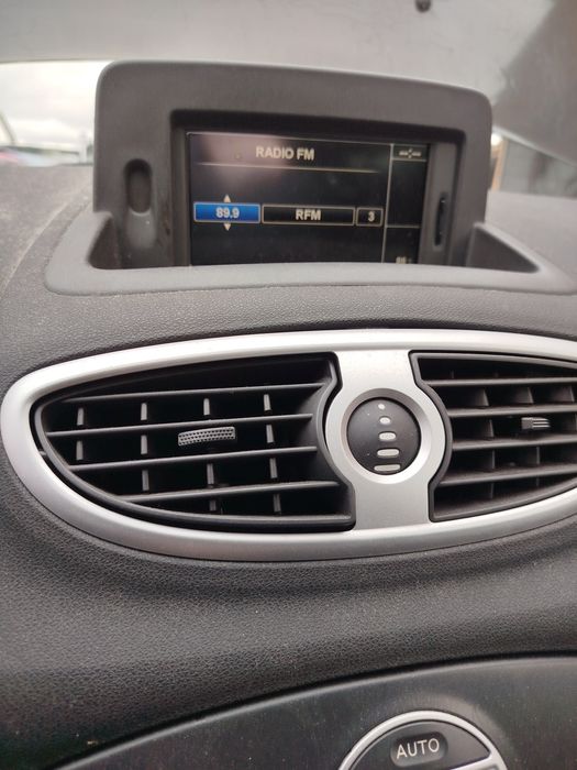 Peças Renault Clio lll 1.2 gasolina de 2011