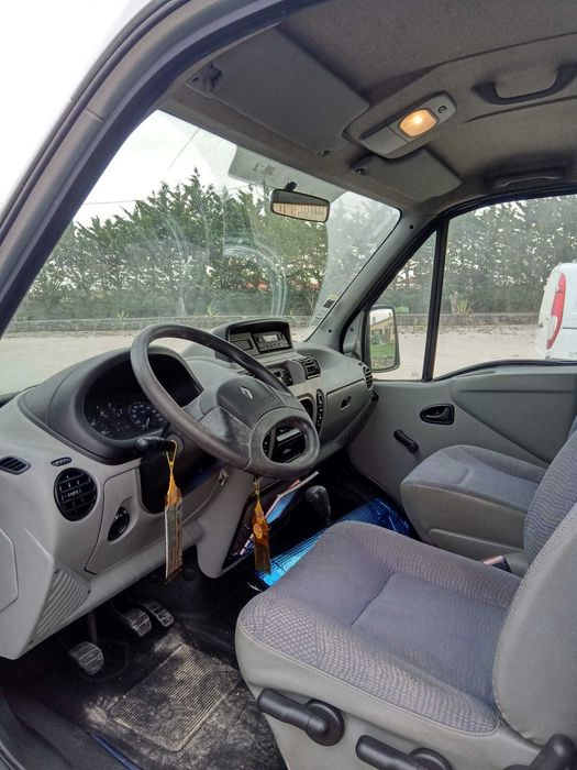 Autocarro minibus 16 lugares