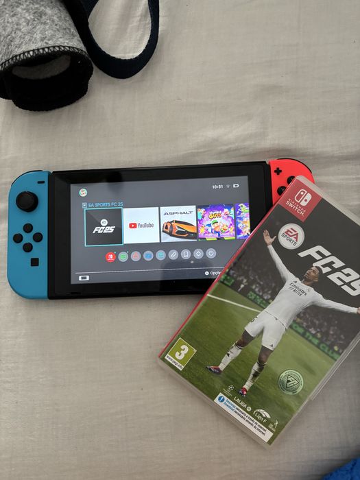 Nintendo Switch+FC25+Bolsa