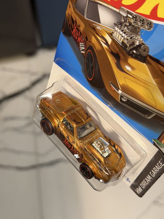 Hot Wheels '68 Corvette Gas Monkey Garage STH super treasure hunt TH