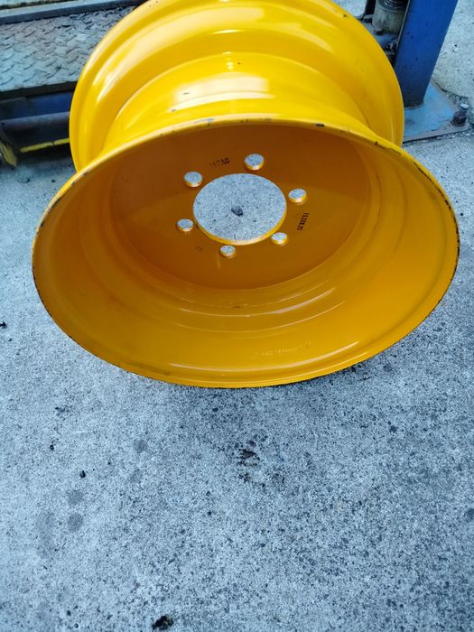 Felgi koparko ładowarka 16.5x8.25. 24XDW14L