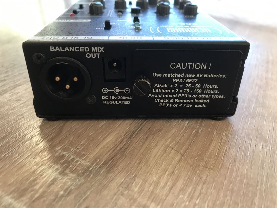 Headway Eb2 pre amplificador/DI  de dois canais