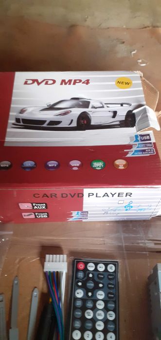 Автомагнитола  4 по 50 ватт.