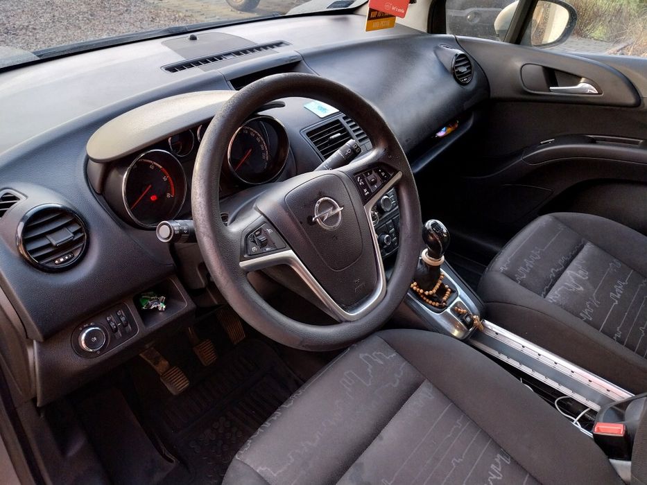 Opel Meriva 2011