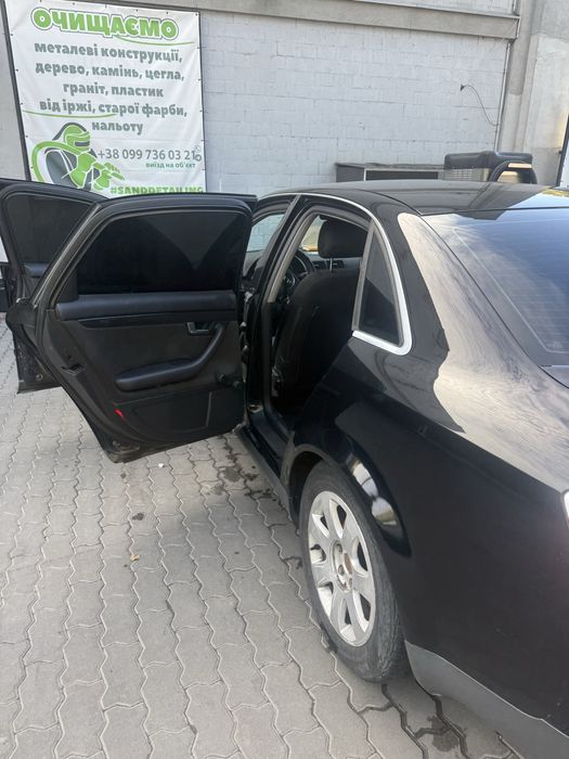 Audi A4 B6 1.6 бензин