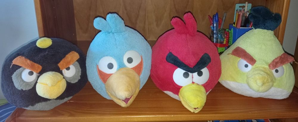 pelúcias Angry Birds