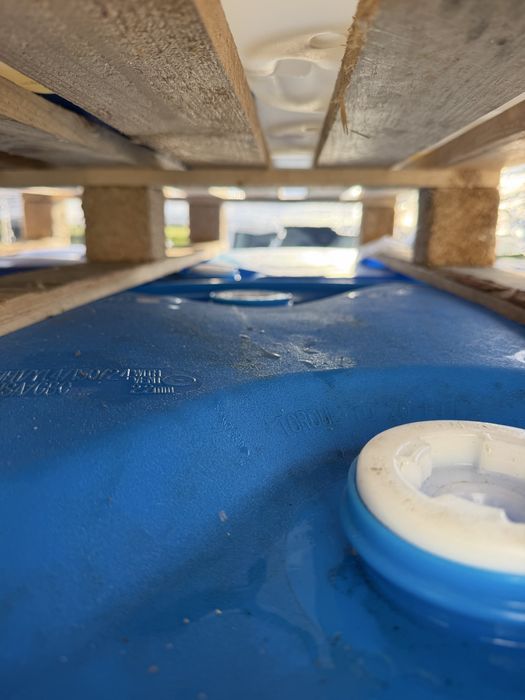 Beczka metalowa i plastikowe 200l